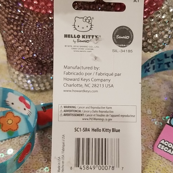 💖SALE💖 Hello Kitty Blank Key & Lanyard - Picture 3 of 8